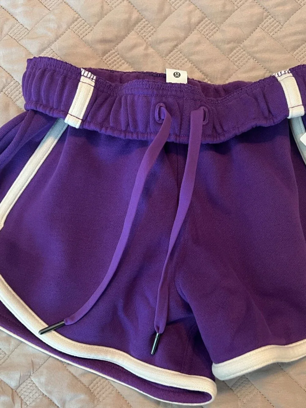 Lululemon Women's Scuba MR XXS Oversize Short 3